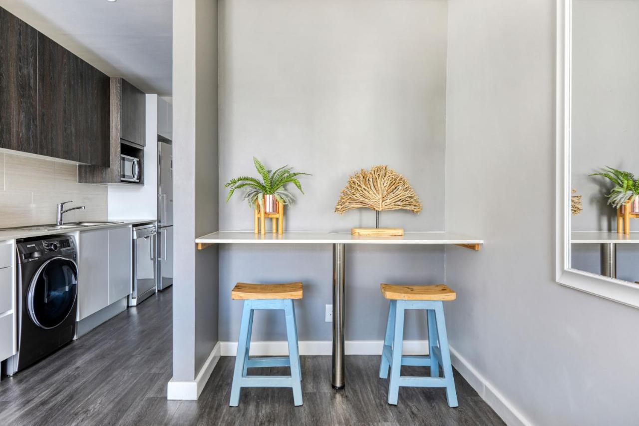 Backup-Power Mountain View Trendy Apartment Cape Town Exterior photo